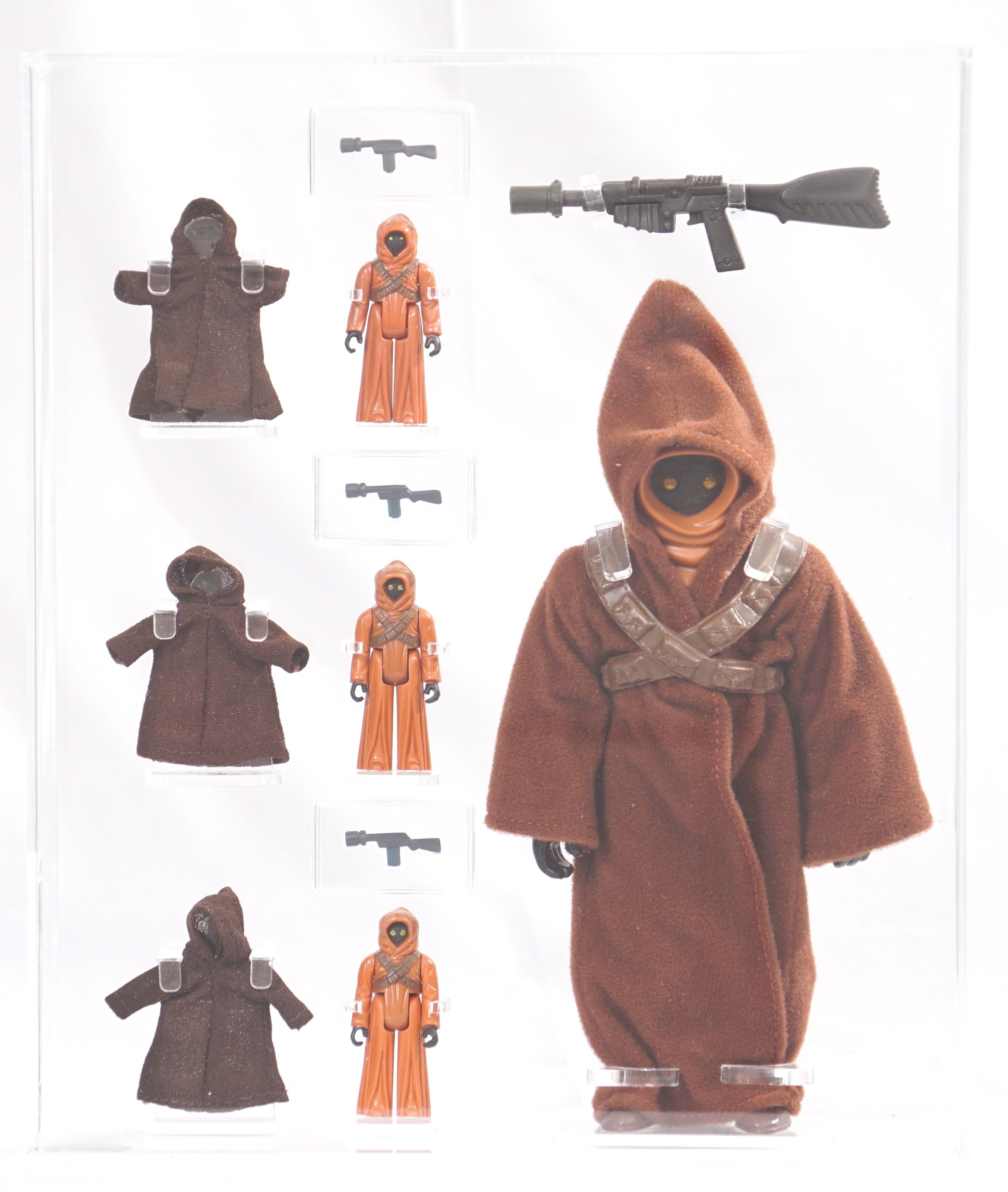 CUSTOM 1978 Kenner Star Wars 12 Inch Series Loose Action Figure - Jawa  (Dsiplayed w/ 3.75 Inch Jawas)
