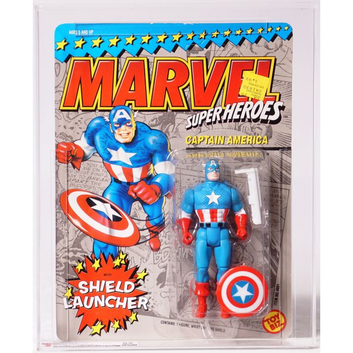 1990 Toy Biz Marvel Super Heroes Carded Action Figure Captain America